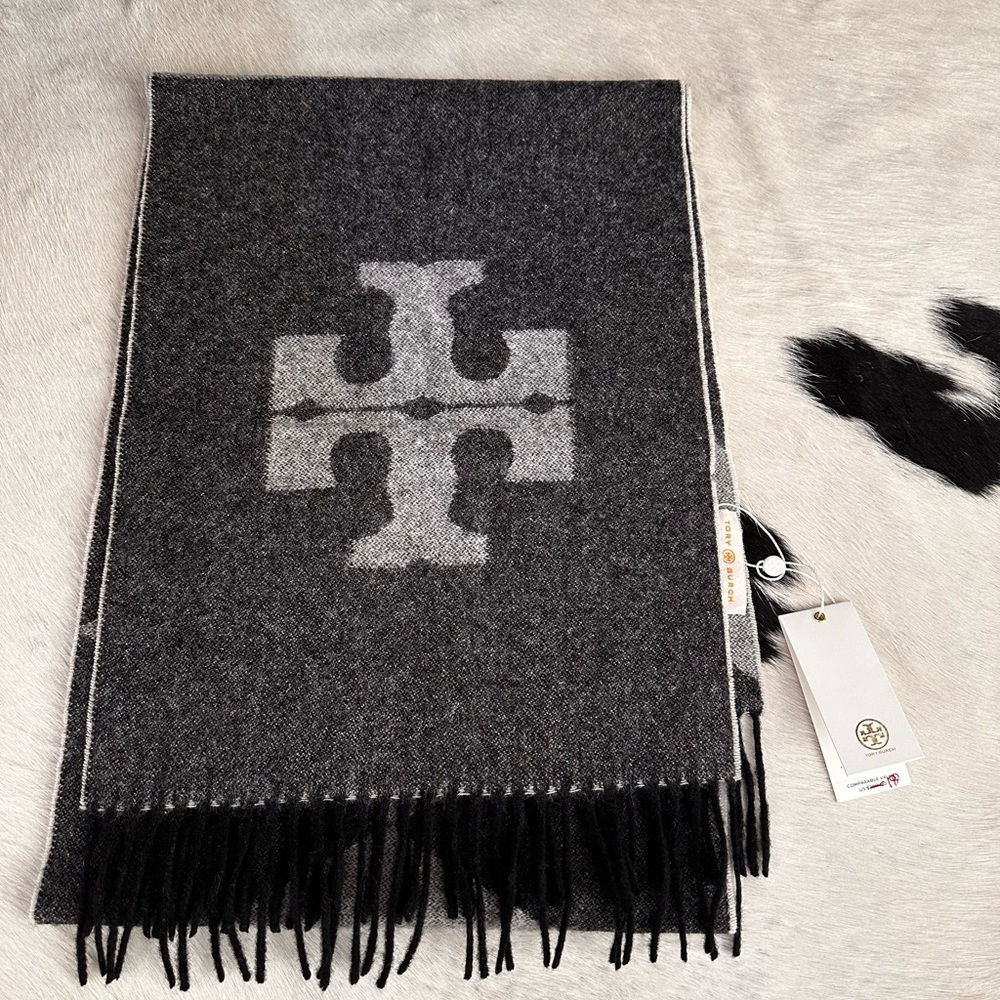 Tory Burch Cashmere Scarff Brand New With Tags